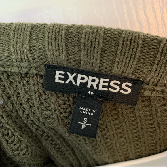 Express Green Knit Long Sleeve Sweater size small - Picture 3 of 3